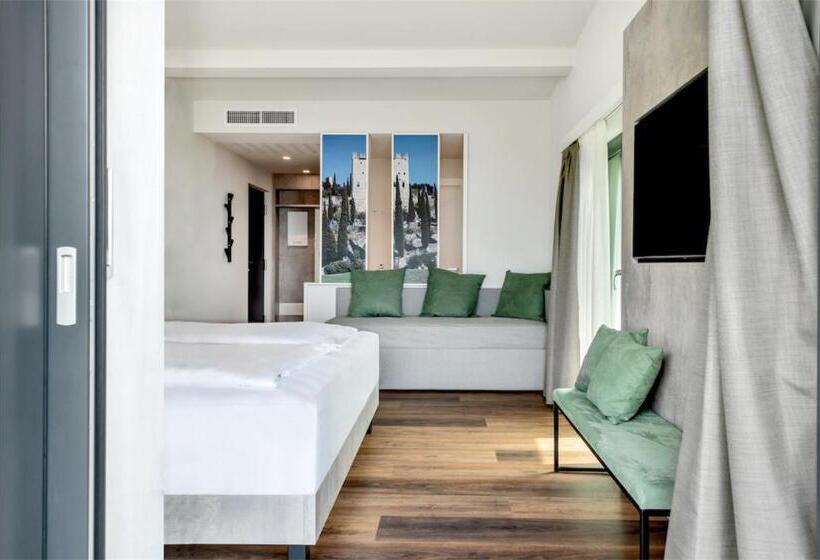 هتل Arcolive Agrisuite