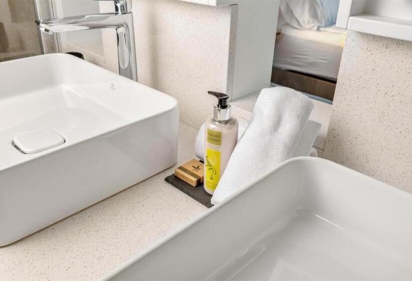 هتل Arcolive Agrisuite