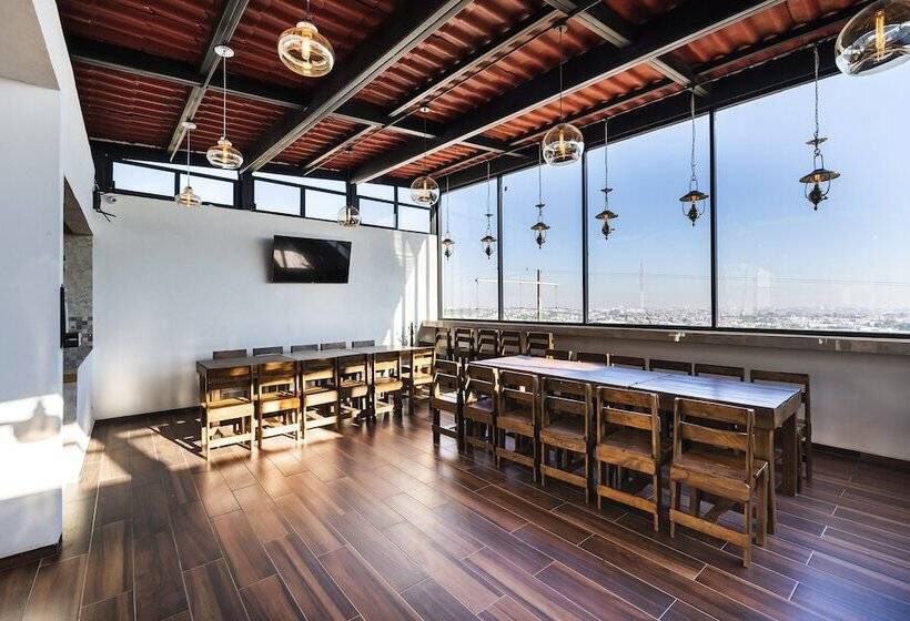Capital O Hotel Joyma Suites, San Luis