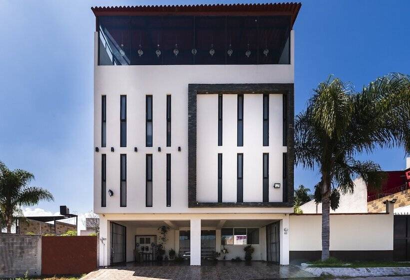 Capital O Hotel Joyma Suites, San Luis
