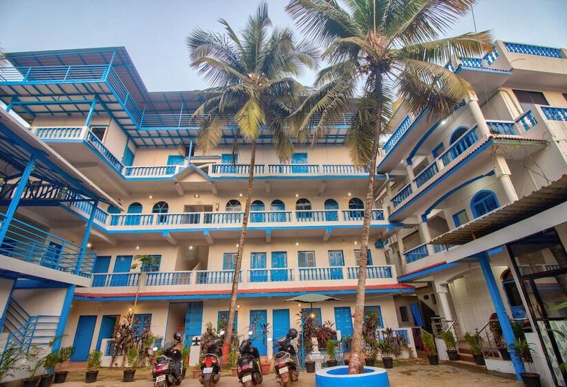 فندق Mandrem Retreat Beach Resort