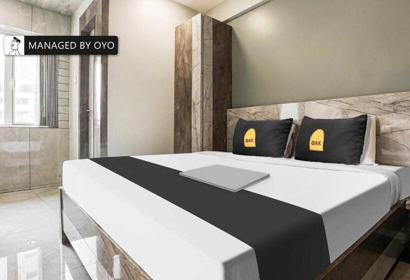 Отель Super Townhouse Oak Vashi Formerly Blue Diamond