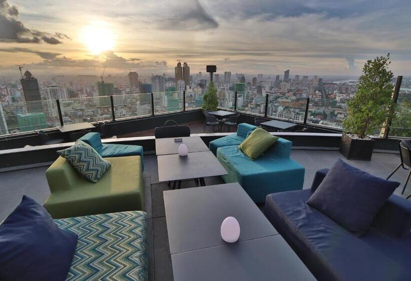 هتل The Penthouse Residence