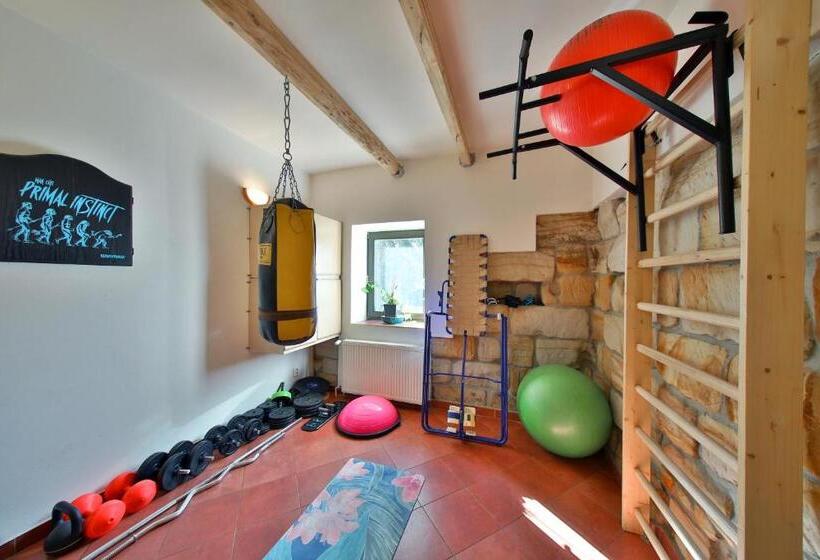 膳宿费 Penzion Kairos