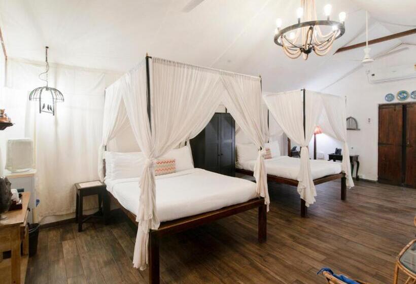Anchaviyo Resort