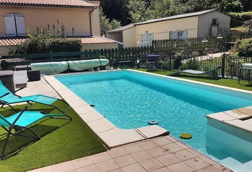 צימר Le Clos Du Cèdre