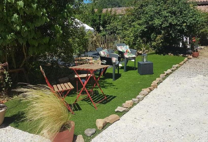 צימר Le Clos Du Cèdre