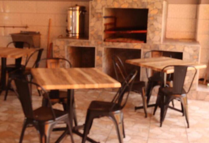 تختخواب و صبحانه Princess Lodge
