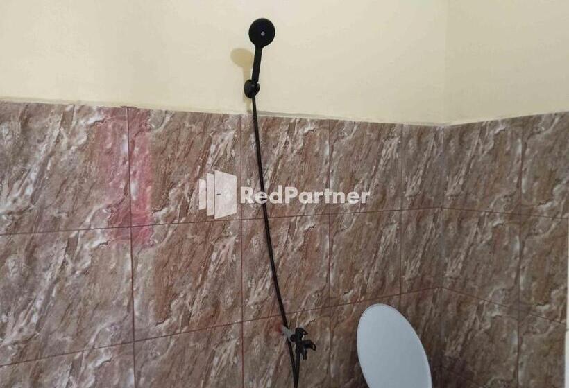 فندق Boarding House Syariah Mm Bone Redpartner