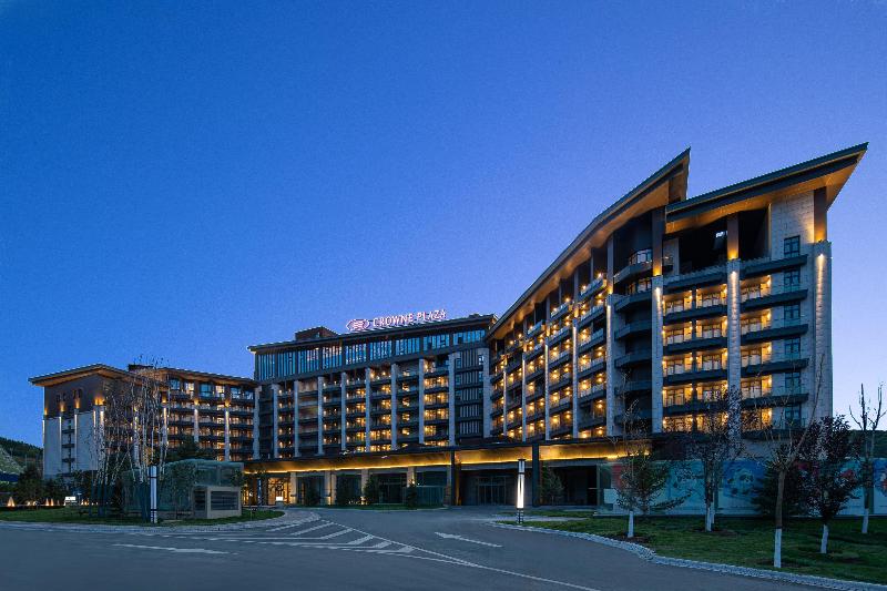 هتل Crowne Plaza Chongli Resort, An Ihg