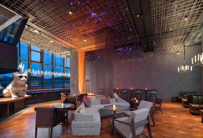 هتل Crowne Plaza Chongli Resort, An Ihg