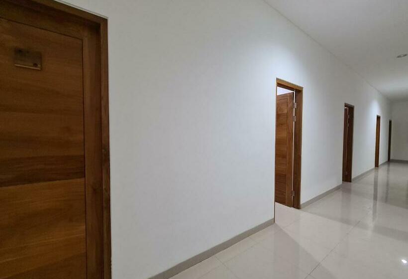 هتل Graha Martadinata Syariah Mitra Reddoorz