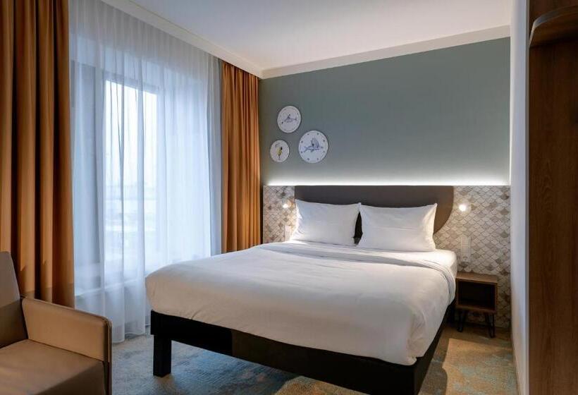 هتل Ibis Styles Kiel City