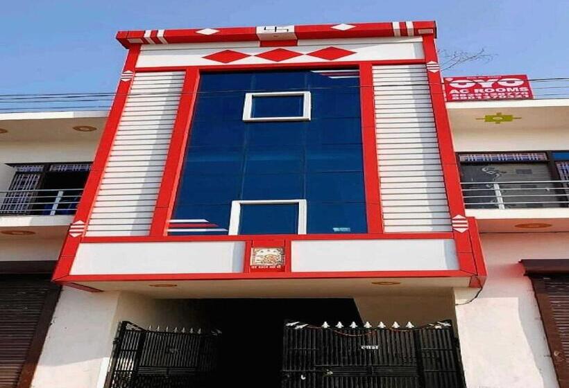 בית מלון כפרי Pop 83301 Suresh Chand