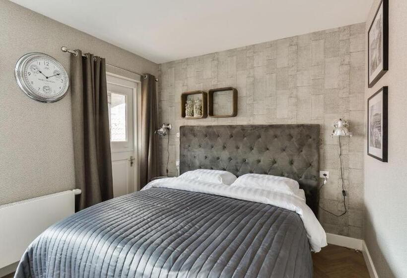 هاستل Boutique Hotel The Old Bridge, Volendam