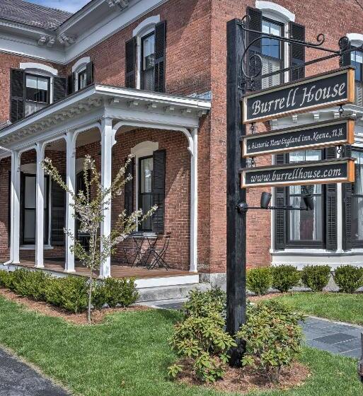 فندق صغير The Burrell House