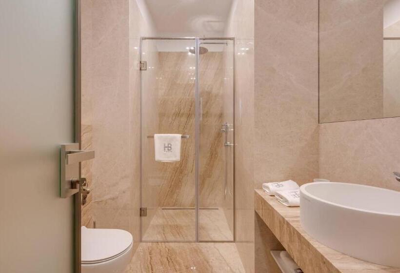 Basis Apartments   Adults Only
