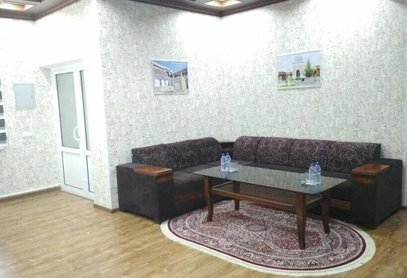 Hostel Farovon