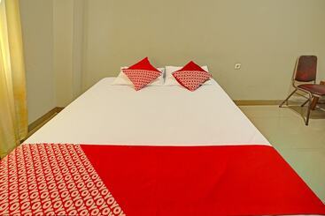 هتل Oyo 3443 Rd Kost2