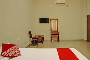 هتل Oyo 3443 Rd Kost2