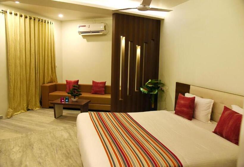 Отель Rajpath Inn