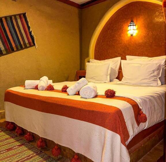 پانسیون Riad Amnay