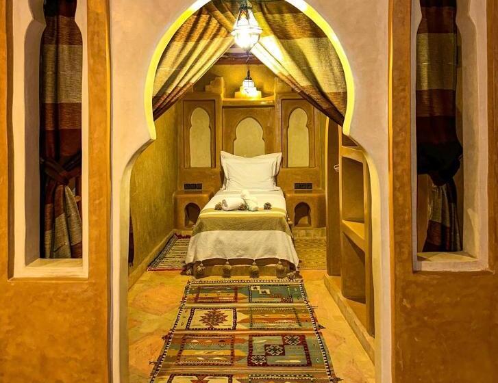 پانسیون Riad Amnay