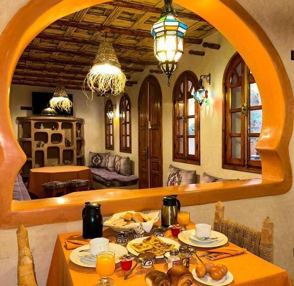 پانسیون Riad Amnay