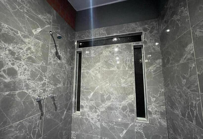 هاستل Alex Country House