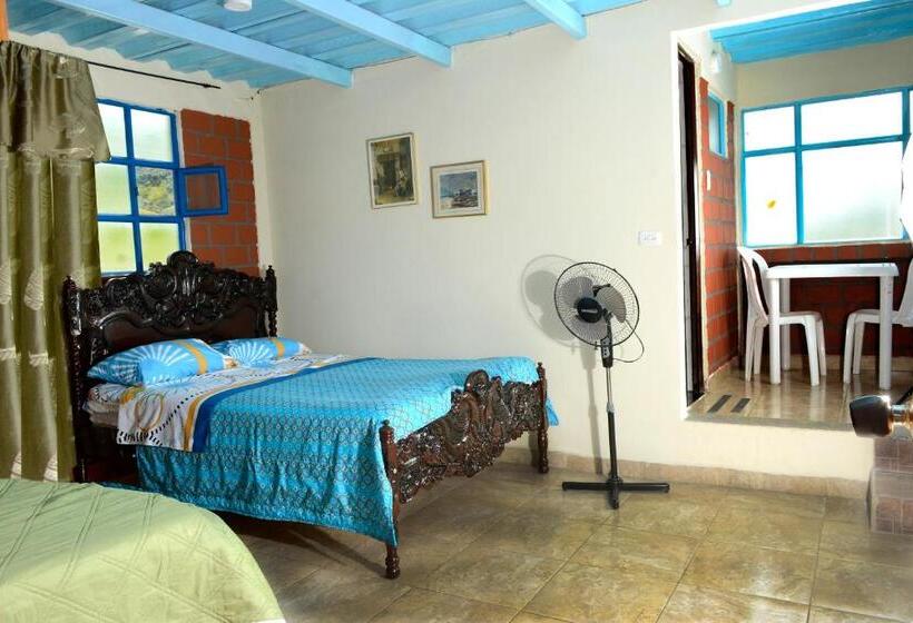 هاستل Alex Country House