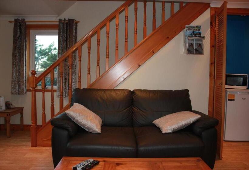تختخواب و صبحانه 73 Westend, Balallan, Isle Of Lewis