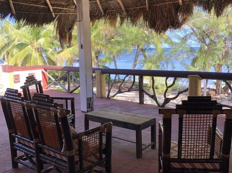 住宿加早餐  Xcalak Caribe Lodge