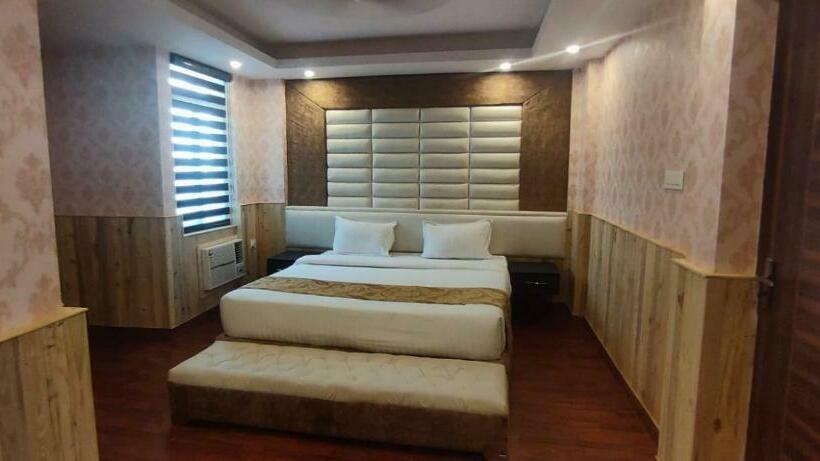 فندق Shahanshahi Adventure Park & Wellness Resort 12 Km Away From Mussoorie