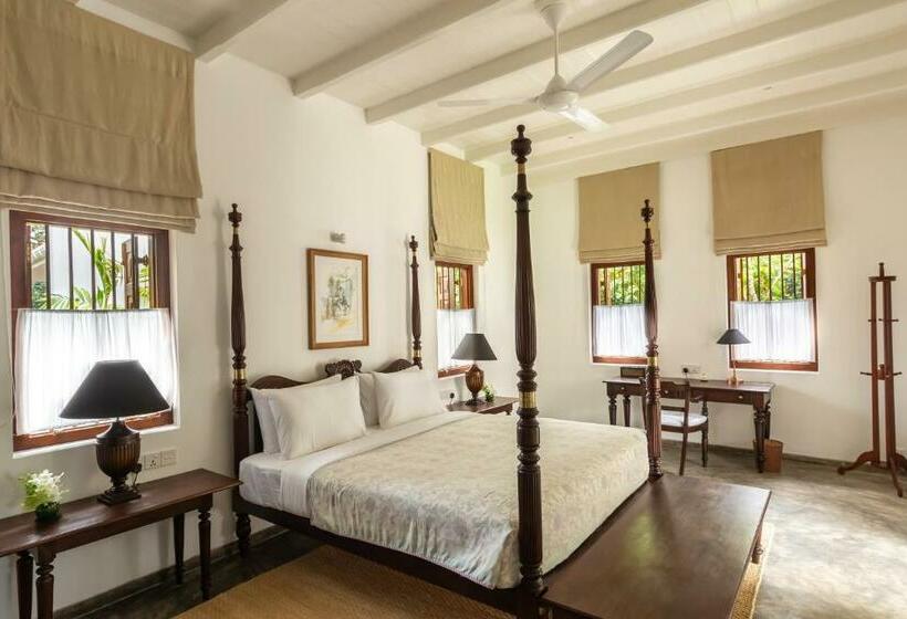 Nyne Hotels Leela Walauwwa, Induruwa