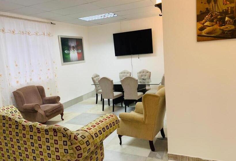 پانسیون Forchutec Guest House
