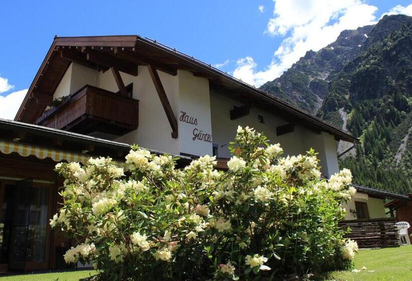 پانسیون Haus Guentli
