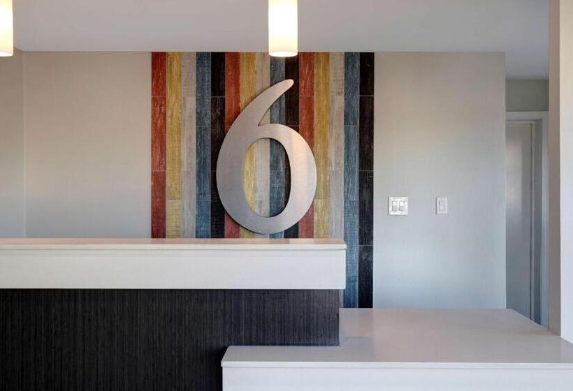 הוסטל Motel 6 Bonne Terre, Mo