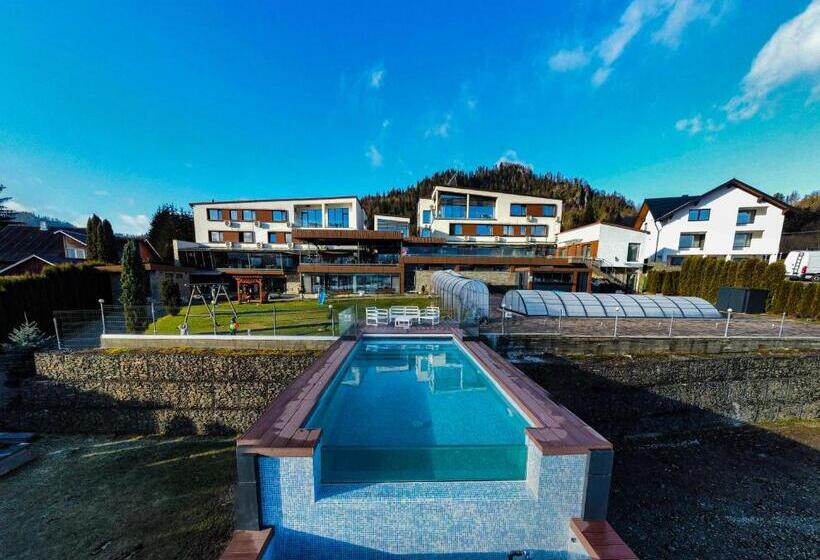 هتل Roser House Boutique   Pe Malul Lacului Colibita