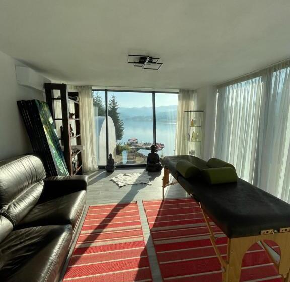 هتل Roser House Boutique   Pe Malul Lacului Colibita