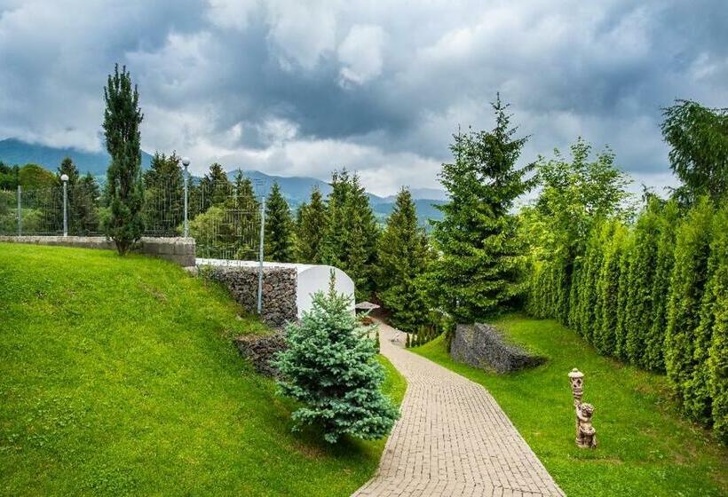هتل Roser House Boutique   Pe Malul Lacului Colibita