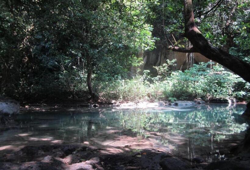 پانسیون Mini Tiga Homestay