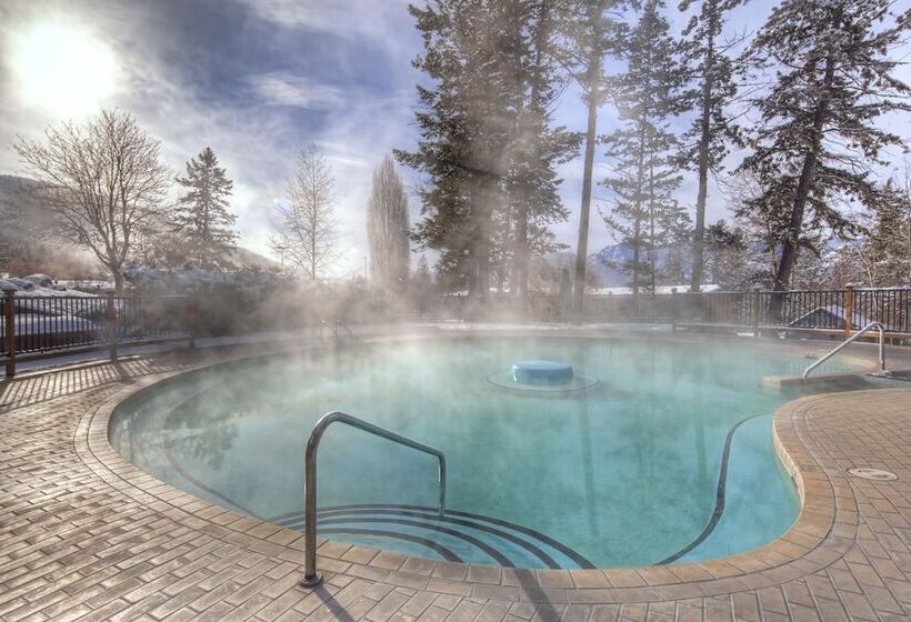 Fairmont Hot Springs Resort