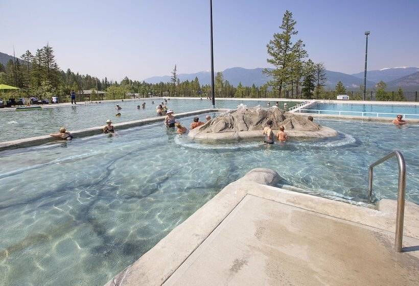 Fairmont Hot Springs Resort