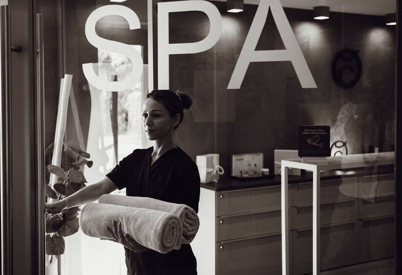 Отель Bdesign & Spa
