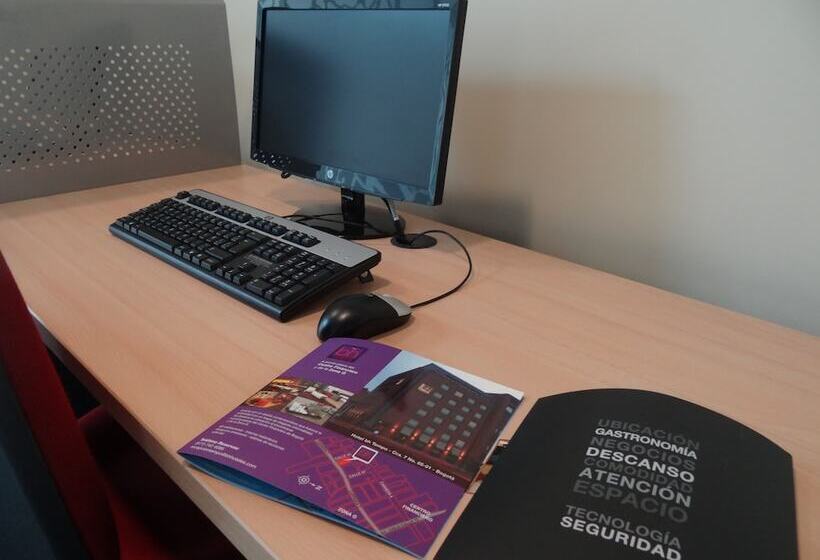 בית מלון כפרי Bh El Poblado