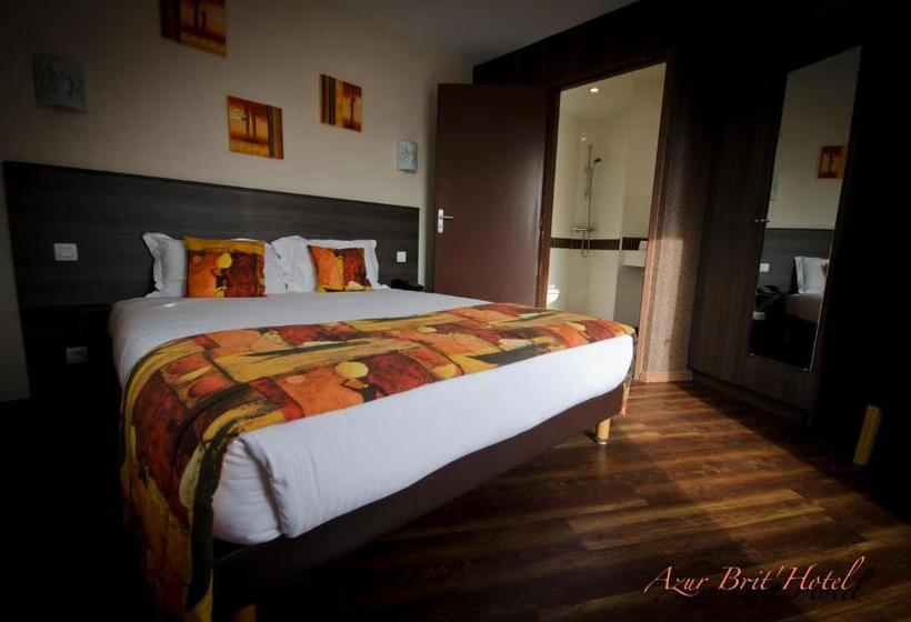 Brit Hotel Azur