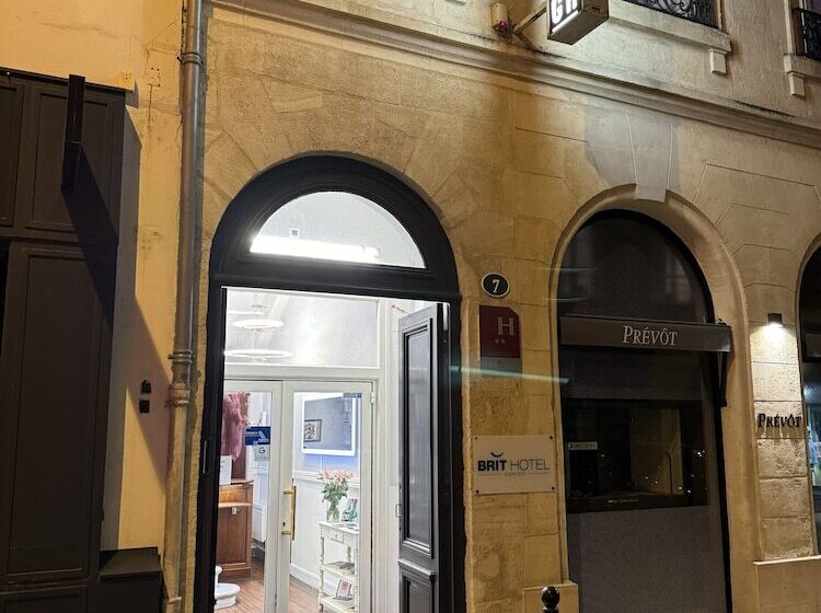 Brit Hotel Des Grands Hommes   Bordeaux Centre