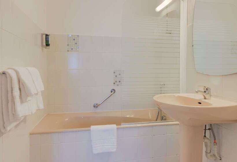 Brit Hotel Dijon Hermes