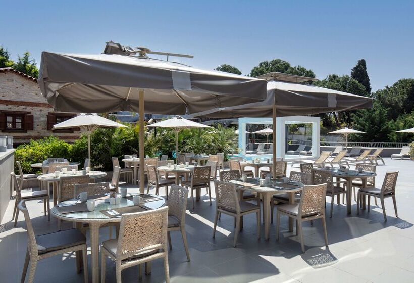 هتل Doubletree By Hilton Kusadasi   Special Class