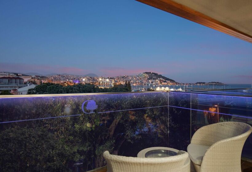 هتل Doubletree By Hilton Kusadasi   Special Class